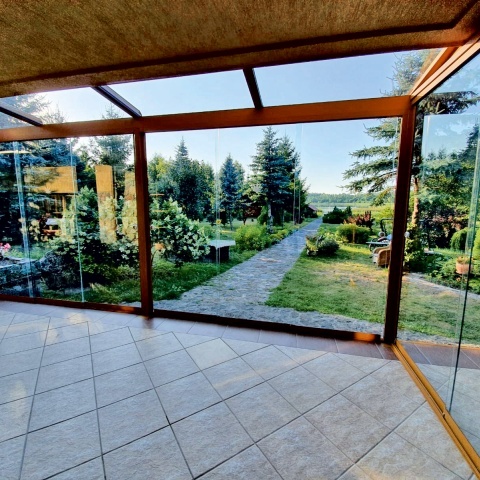 Безрамные каркасные системы для балконных ограждений, производитель Польша