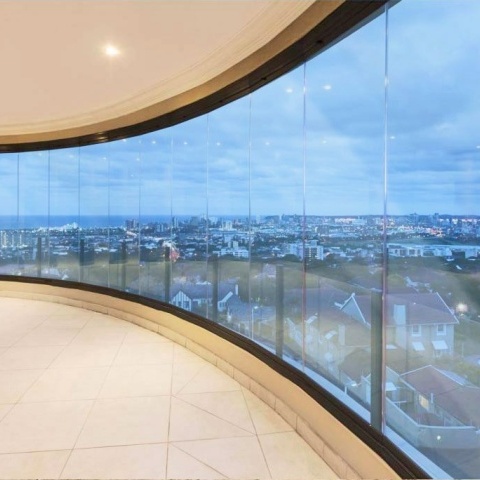 Безрамные каркасные системы для балконных ограждений, производитель Польша