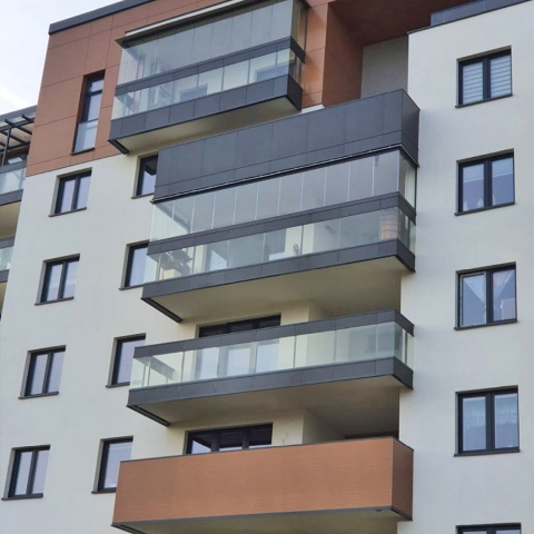 Безрамные каркасные системы для балконных ограждений, производитель Польша