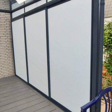 Безрамные каркасные системы для балконных ограждений, производитель Польша