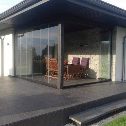 Безрамные каркасные системы для балконных ограждений, производитель Польша