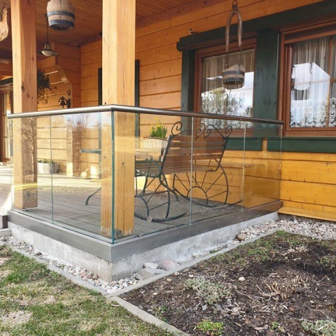 Безрамные каркасные системы для балконных ограждений, производитель Польша