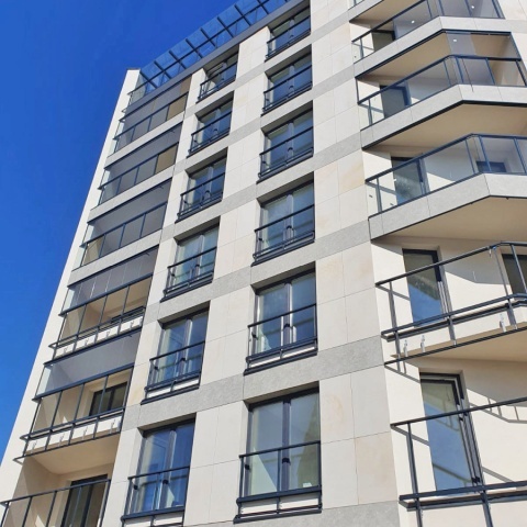 Безрамные каркасные системы для балконных ограждений, производитель Польша