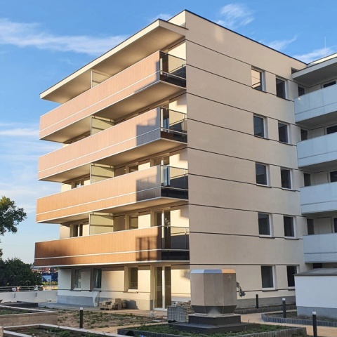 Безрамные каркасные системы для балконных ограждений, производитель Польша