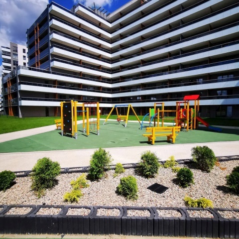 Безрамные каркасные системы для балконных ограждений, производитель Польша